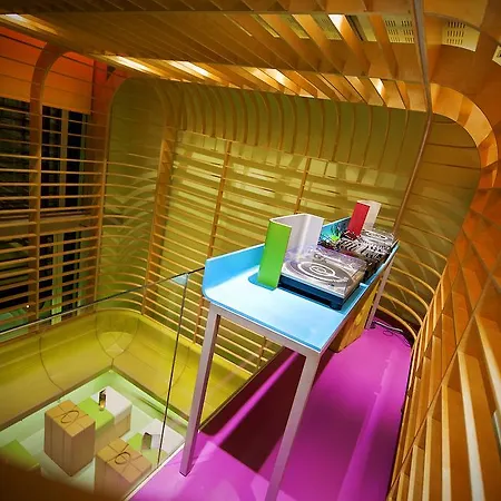 Spity Hotel