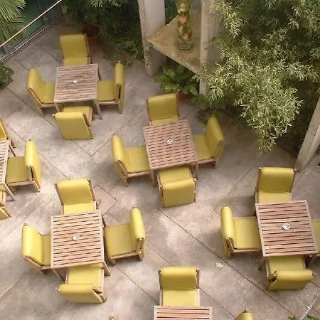 Spity Hotel Nice